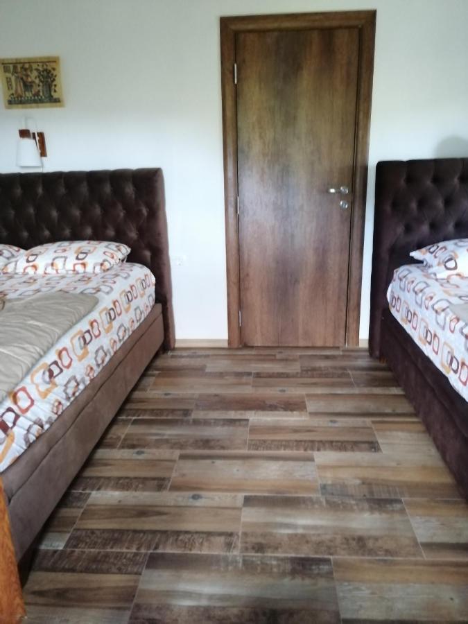 Etno House Happy Village Cetinje Exterior foto